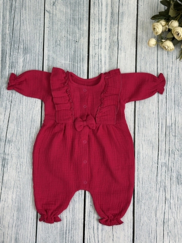 Купить оптом 337-Ф. Комбинезон с бантом для девочки из муслина, хлопок 100%, размеры 56,62,68, фуксия в Екатеринбурге