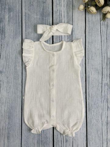 Купить оптом 341-МО. Песочник с повязкой для девочки из муслина, хлопок 100%, р 62,68,74,80 молочный в Екатеринбурге